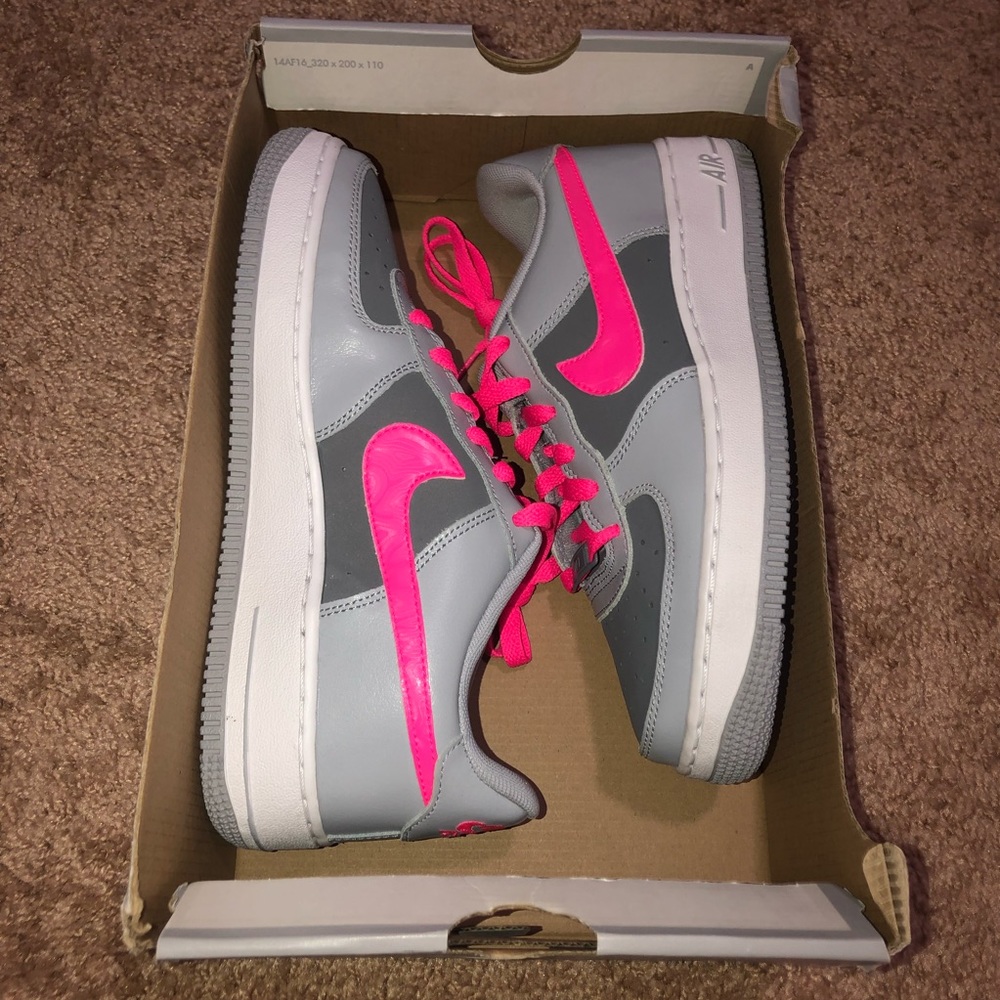 Nike Air Force 1 (GS)! - Picture 2 of 5